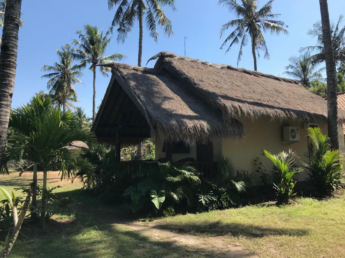 Rumah Sunyi Gili Trawangan Exterior photo